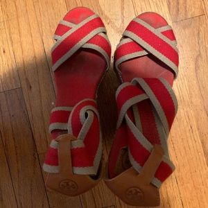 Tory Burch Sandals !!